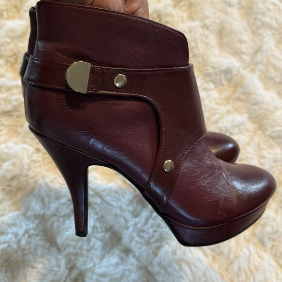 Unlisted Kenneth cole Platform Booties Wine US Women 8M Heels Ankle - Picture 8 of 10